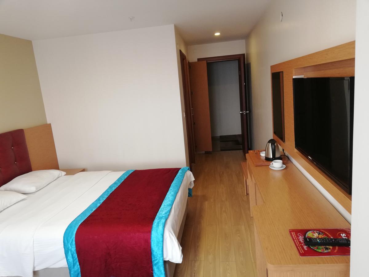 Bursa Sahin Hotel エクステリア 写真