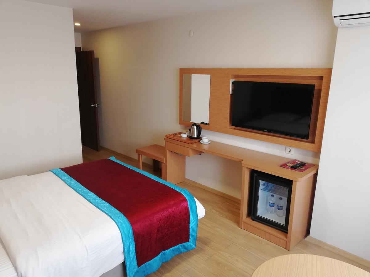 Bursa Sahin Hotel エクステリア 写真