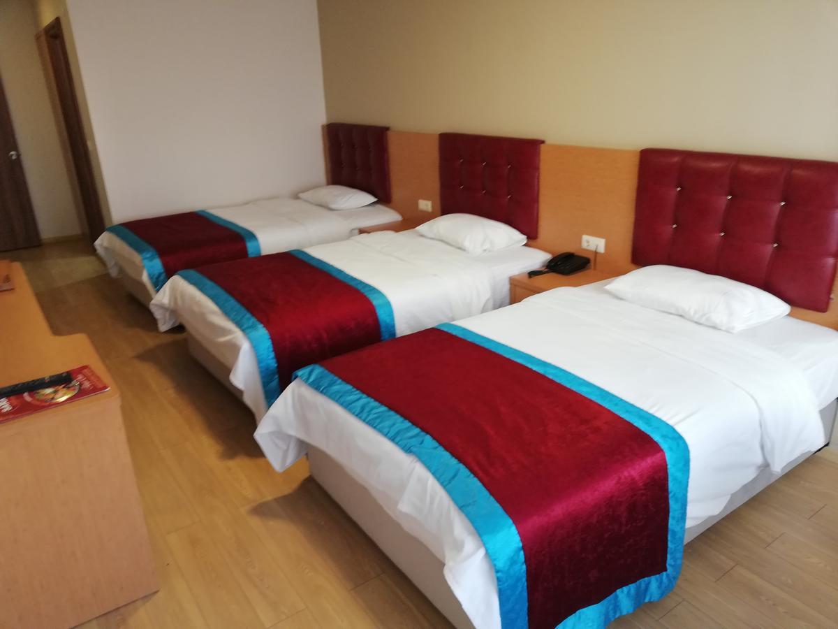 Bursa Sahin Hotel エクステリア 写真