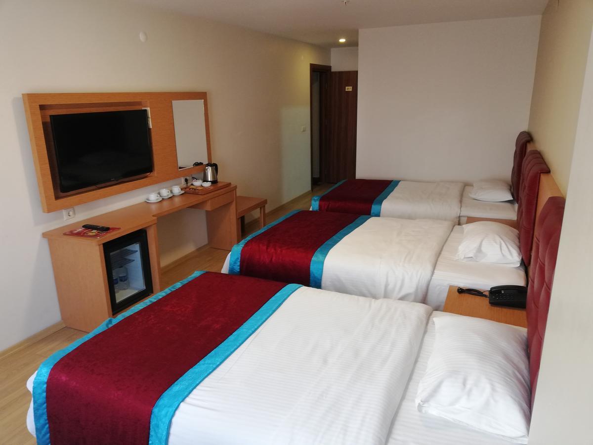 Bursa Sahin Hotel エクステリア 写真